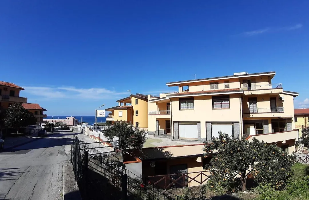 Living Piraino casa vacanze-1